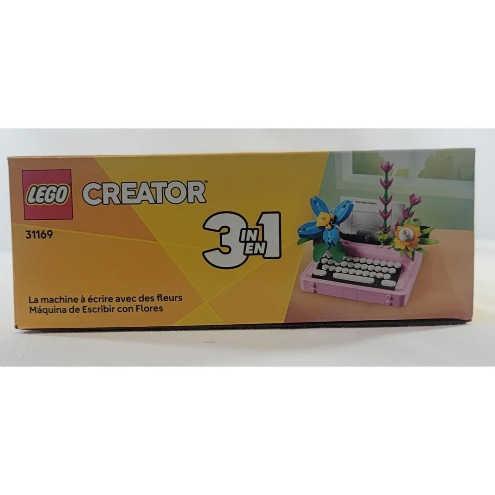 LEGO Creator 3-in-1: Typewriter with Flowers (31169), 363 Pieces, New In Box‎